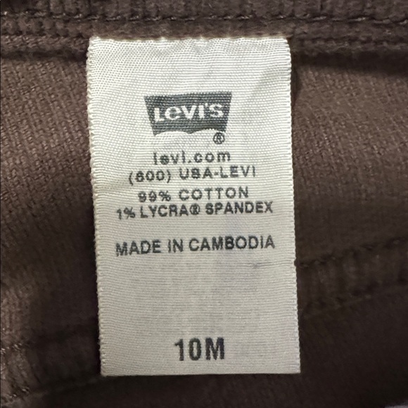 Women’s EUC Levi’s brown corduroy straight leg jeans. Size 10M - Picture 5 of 5